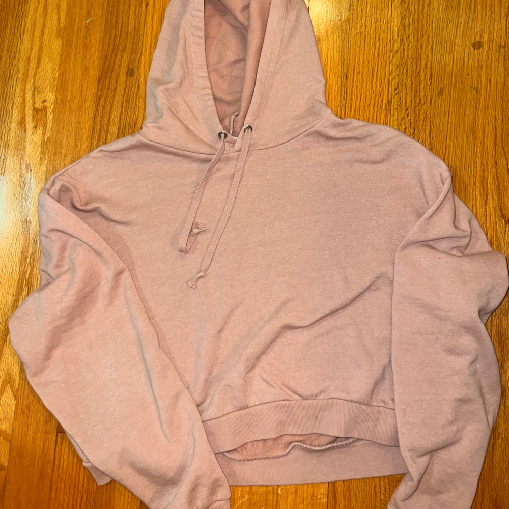 H&M cropped sweatshirt